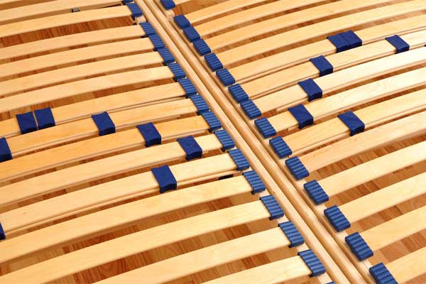 Lattenroste und Tellerrahmen