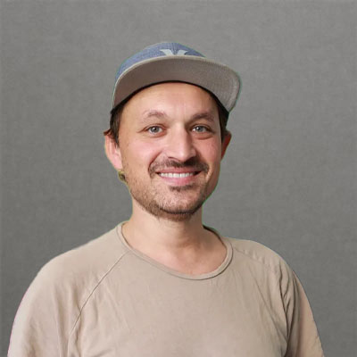 Andreas H.
